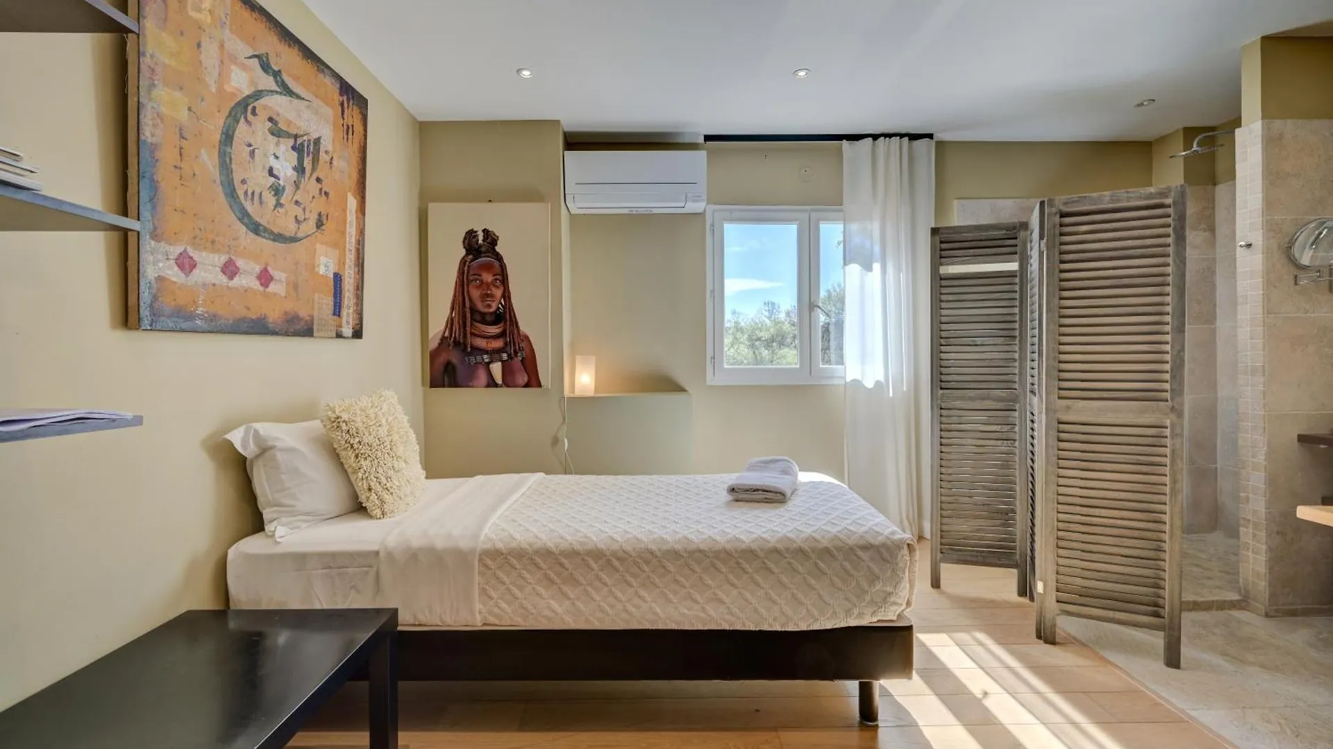 ** Hotel Hostellerie Le Paradou Lourmarin France